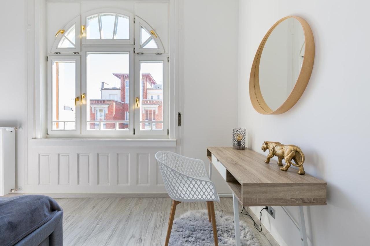 Designer Apartment On The Budapest Broadway With 2Br And Ac Εξωτερικό φωτογραφία